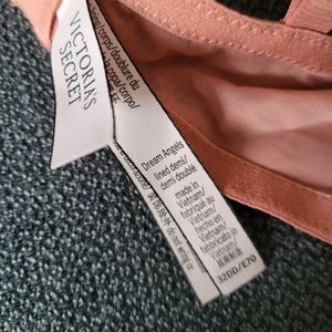 Victoria's Secret Dream Angels Lined Demi Bra 32DD